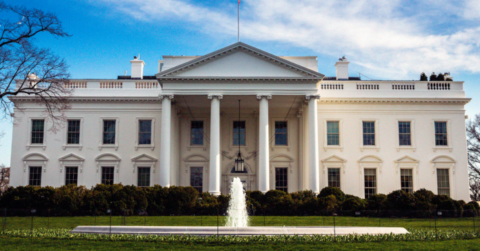 Abbott Visits White House COVID-19