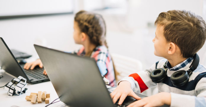 OS-RA_TX-teachers-and-doctors-want-online-learning-to-continue