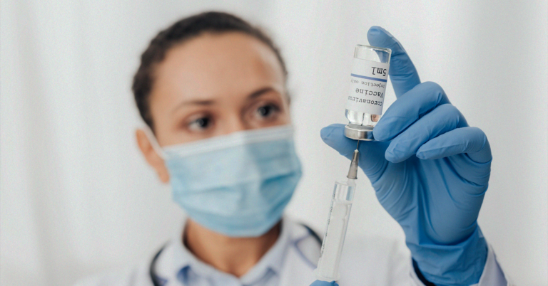 FDA Green Lights 2nd Booster of Pfizer/Biontech, Moderna Covid Shots for Older Americans