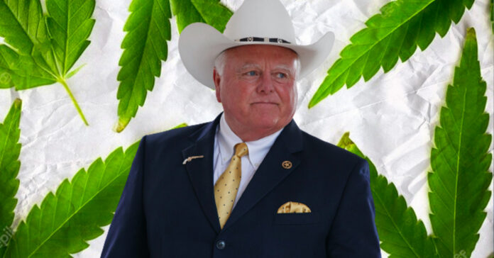 _Agriculture-Commissioner-Sid-Miller’s-political-consultant-indicted-on-charges-of-theft,-bribery-in-hemp-license-scheme