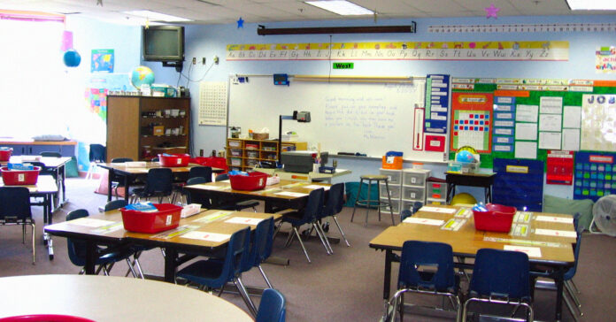 Texas-state-police-adopt-more-aggressive-strategy-on-school-shootings