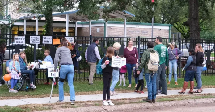 HISD Walkouts DS 04-ranewstx